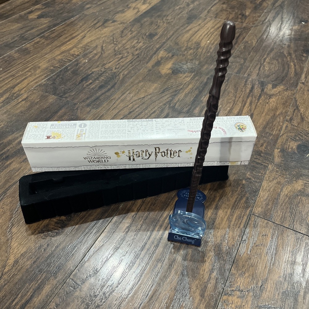 Harry‎ Potter 12" Cho Chang Authentic Wand Replica The Noble Collection
